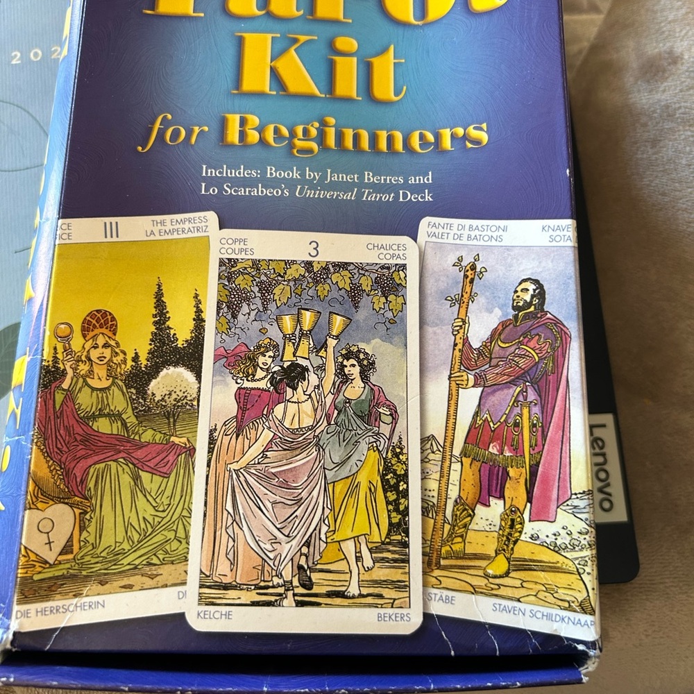 Tarot Kit for Beginners - Blue Box with Illustrated Cards